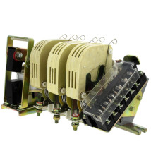 Контактор трехполюсный EKF KT-6023 3NO 3NO+3NC, катушка управления 400В, рабочий ток 160А AC